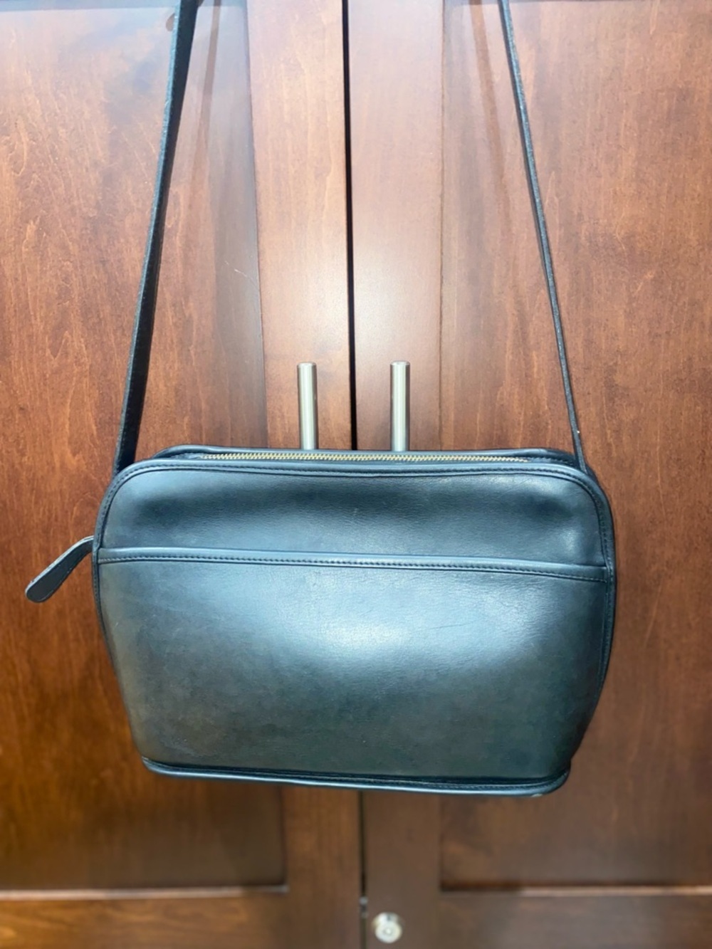 Coach Vintage Black “Oliver” Crossbody Bag GUC - Picture 2 of 16